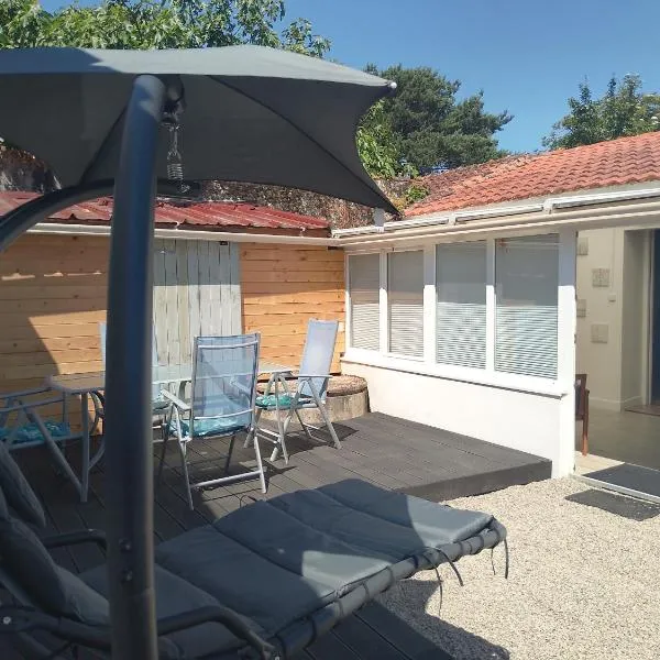 Maison au calme proche Parc Sablière，位于沙朗的酒店