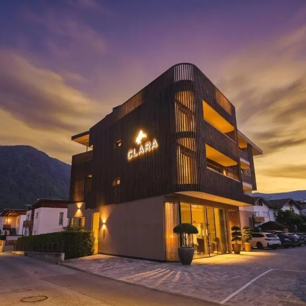 B&B Boutiquehotel Clara，位于布鲁尼科的酒店