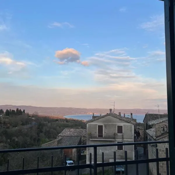 alloggio belvedere nel borgo，位于Gradoli的酒店