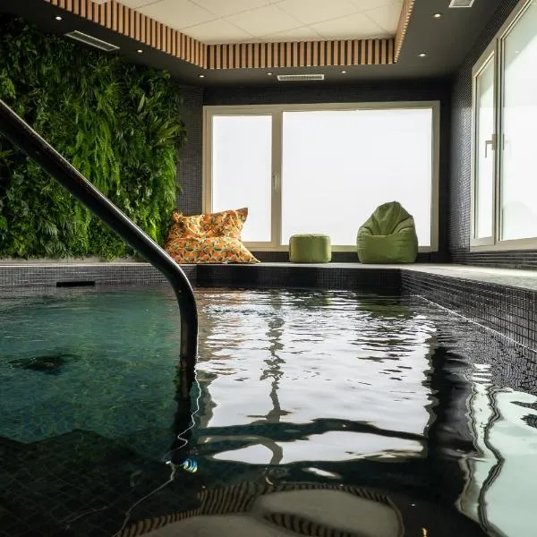 Hotel Libera Spa et Restaurant Caen Colombelles，位于凯恩的酒店