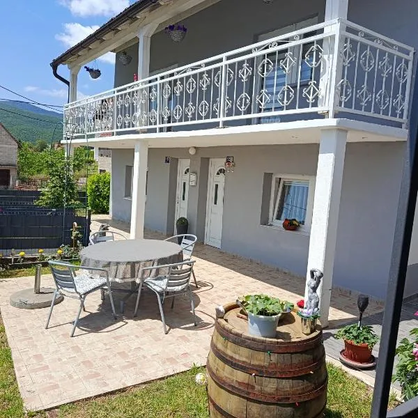 Kuća za odmor Petrović，位于Rumboci的酒店