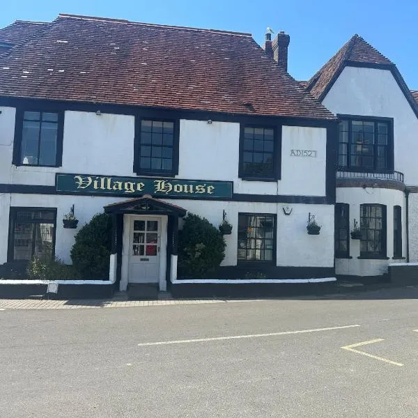 The Village House，位于Findon的酒店