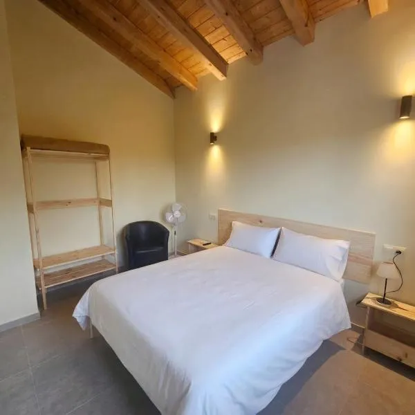 Hostal JP y Estudios，位于桑圭萨的酒店