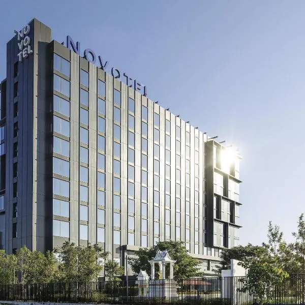 Novotel Bangkok Future Park Rangsit，位于曼谷的酒店