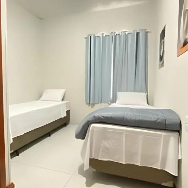 Pousada Âncora - 14 Suítes completas com Ar, TV, Frigobar e Wi-Fi, para grupos ou viajantes individuais.,位于格拉瓦塔伊的酒店