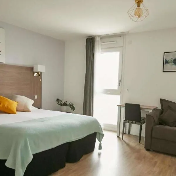 Aparthotel Adagio Access Massy Palaiseau，位于帕莱索的酒店