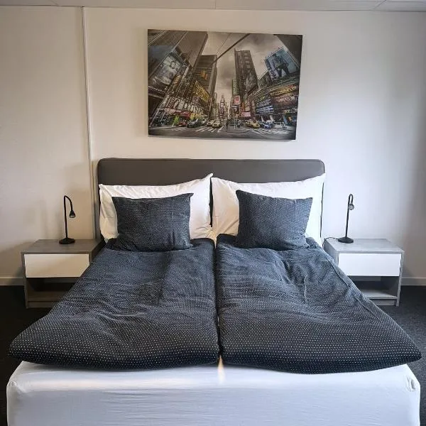 Rentalux Hostel - mini apartment - Room 141，位于Timrå的酒店