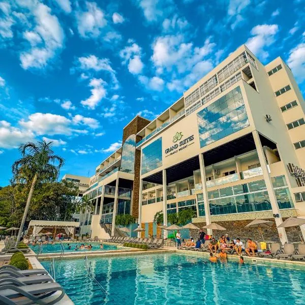 Grand Suítes Family Resort，位于伊塔的酒店
