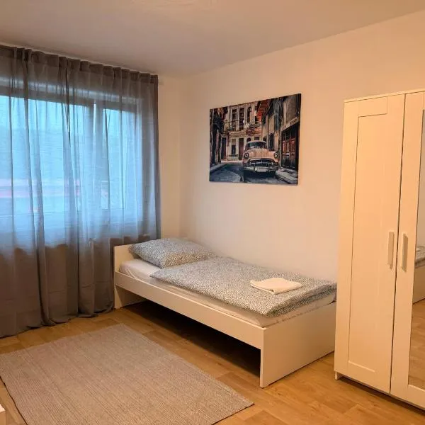 Ferienwohnung Weinrebe,位于奥彭海姆的酒店