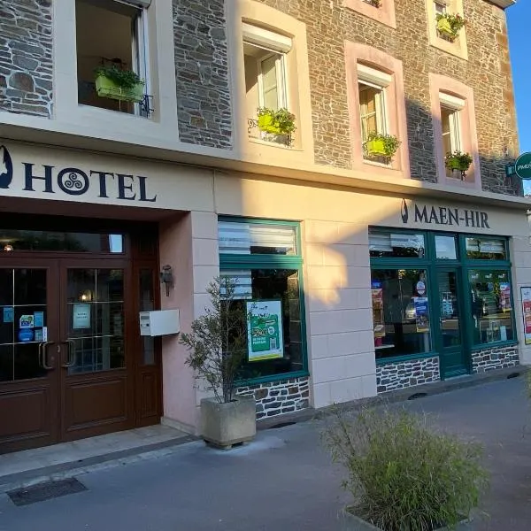 Hôtel MAEN-HIR Dol Gare，位于多尔德布列塔尼的酒店