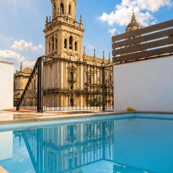 Casa del Reloj Boutique, vistas catedral, parking cercano，位于哈恩的酒店