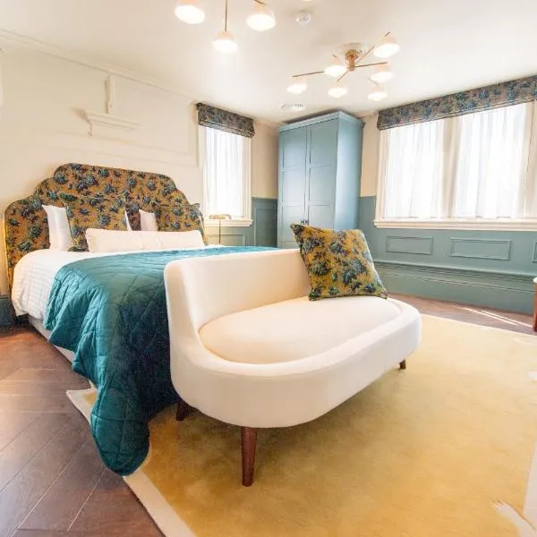 The Carre Arms Hotel & Restaurant，位于斯利福德的酒店
