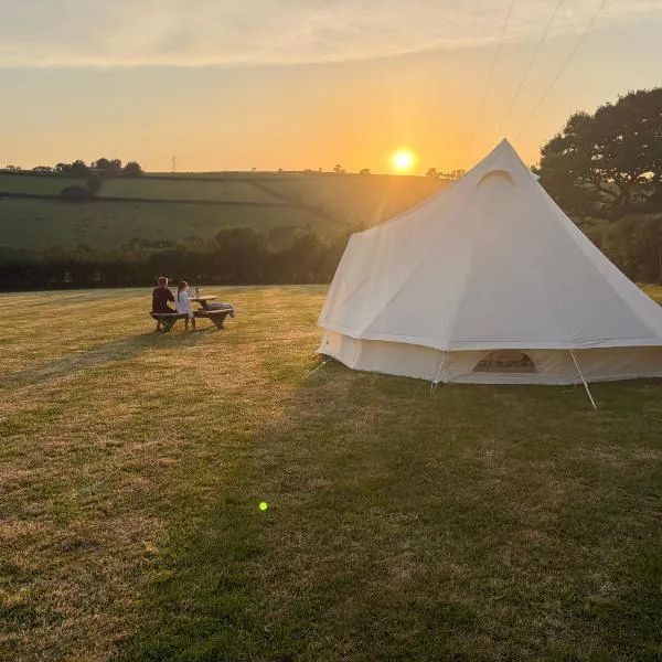 Looe Valley Camping，位于Saint Keyne的酒店