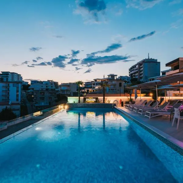 Padam Hotel & SPA，位于乌尔齐尼的酒店
