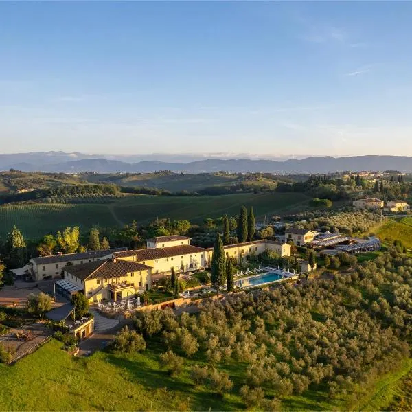 Villa Petriolo - Small Luxury Hotels of the World，位于切雷托圭迪的酒店