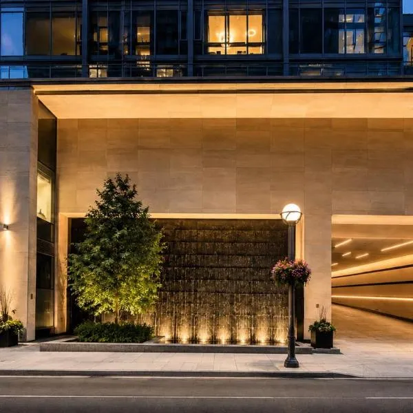 Park Avenue Toronto Yorkville，位于多伦多的酒店