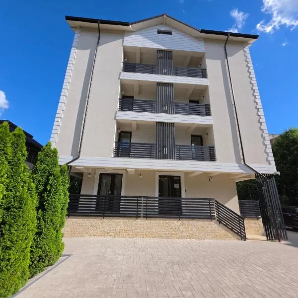 Jolie Boutique Hotel，位于克拉约瓦的酒店