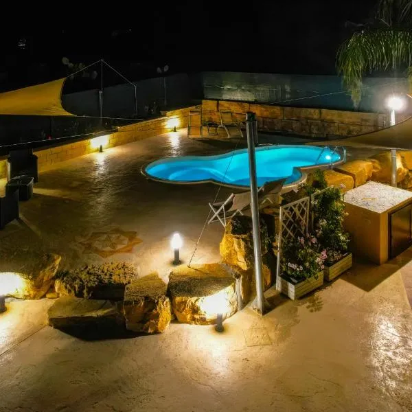 Casale Sammartano - Appartamenti con piscina comune，位于Ummari的酒店