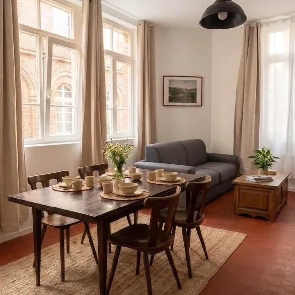 Appartement Authentique - Cœur Historique Orbec，位于Orbec-en-Auge的酒店