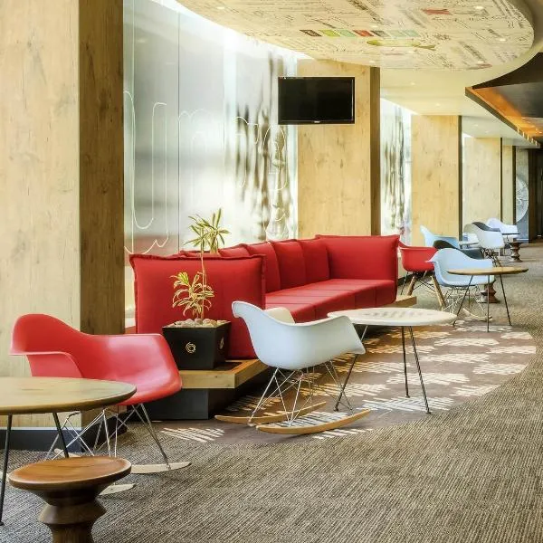 墨西哥佩里诺特宜必思酒店，位于墨西哥城的酒店