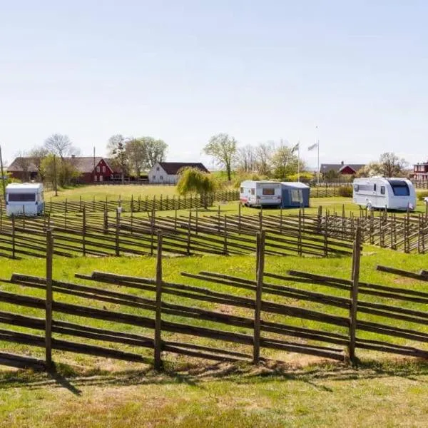 Rödlix Vandrarhem & Camping，位于Tvååker的酒店