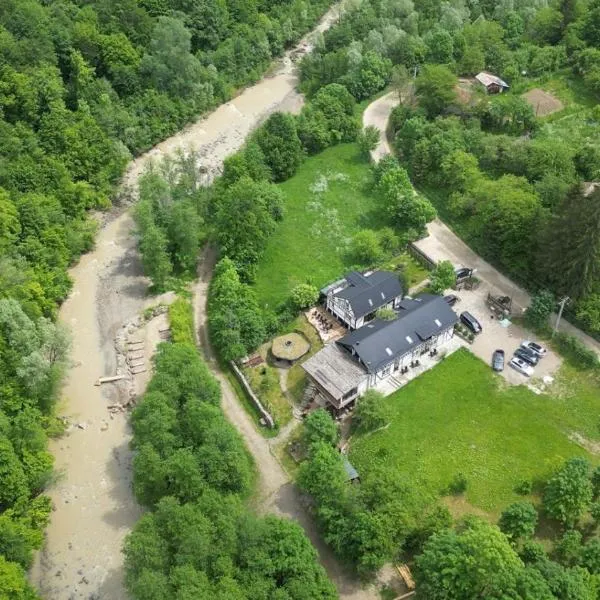 OM Resort，位于Gura Teghii的酒店