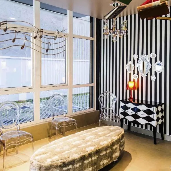 Ibis Styles Porto Alegre Centro - proximo rodoviaria, Araujo Vianna e hospitais，位于阿雷格里港的酒店