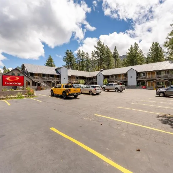 Econo Lodge Inn & Suites Heavenly Village Area，位于南太浩湖的酒店