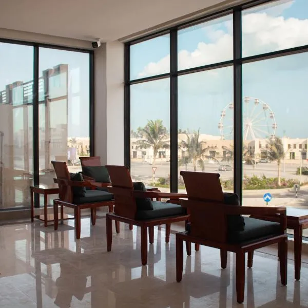 Souq Beach Hotel فندق سوق الشاطئ，位于塞拉莱的酒店