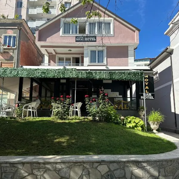 Royal Hotel Peshkopi Albania，位于Peshkopi的酒店
