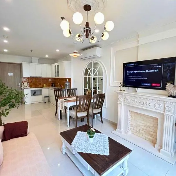 Vinhomes Ocean Park Apartment Ha Noi - 20 October Homestay，位于Gia Lâm Pho的酒店