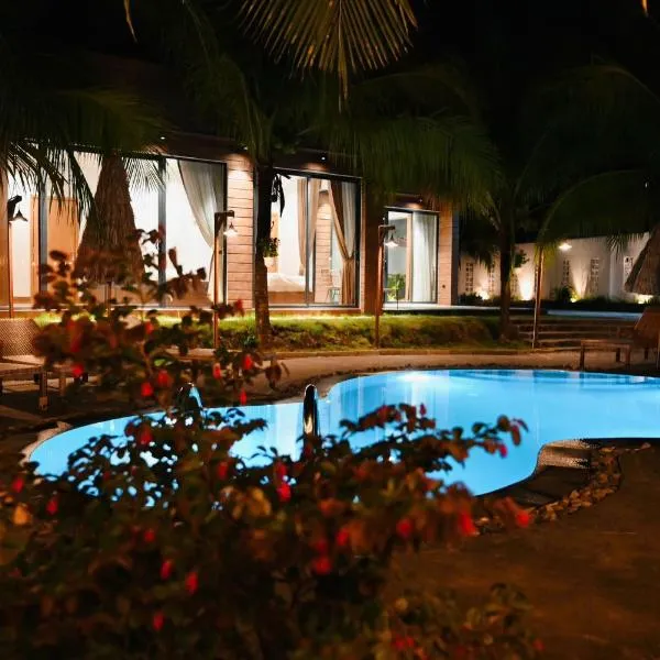 Private Pool & Garden Chill Villa with BBQ Area，位于Xóm Bình Nguyên的酒店