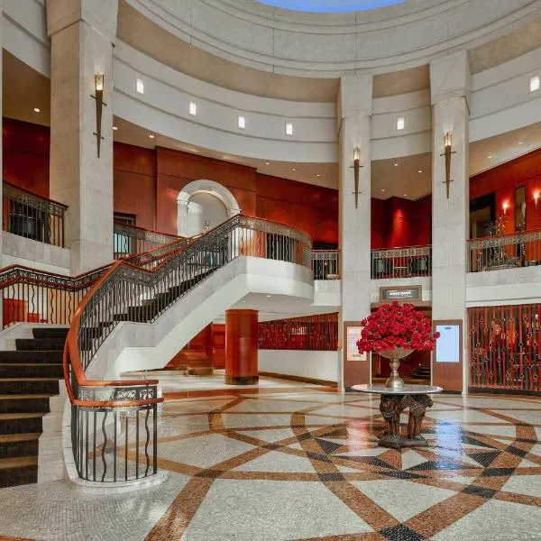 InterContinental Chicago Magnificent Mile by IHG,位于芝加哥的酒店