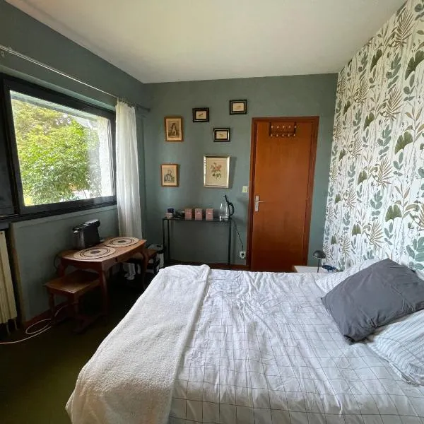 Chambre à louer face a la plage de Beaumer，位于卡纳克的酒店
