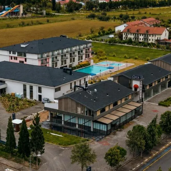 Pamukkale Kaya Termal Otel，位于帕莫卡莱的酒店