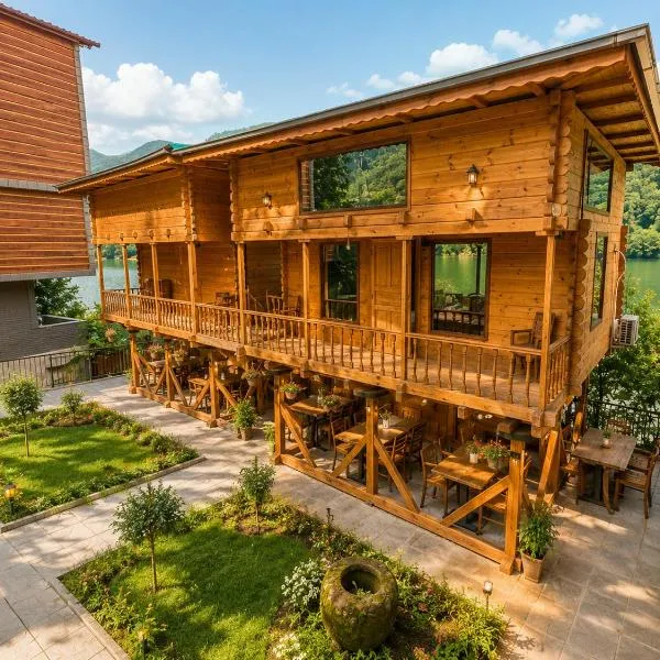 Buneba Resort，位于Borçka的酒店