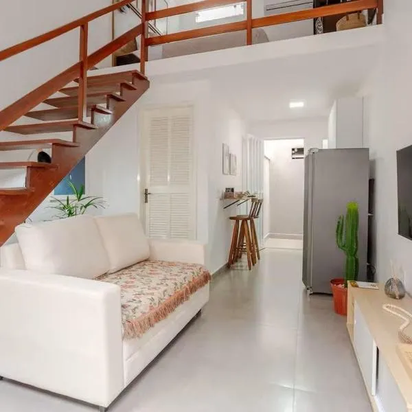 Villa Bela - Lofts - cama queen e ar-condicionado，位于大伊瓜巴的酒店