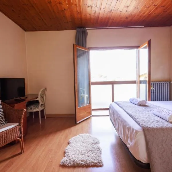 Hotel Bon Repos，位于贝尔维尔德赛当亚的酒店