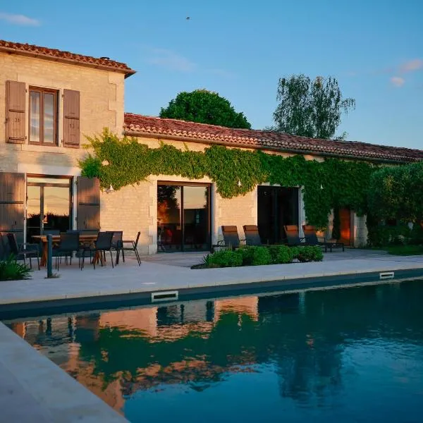 Maison d'Hôtes Le Clos de Bacchus,位于Julienne的酒店