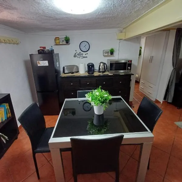 Apartamento entero en la montaña，位于El Pont de Vilomara的酒店