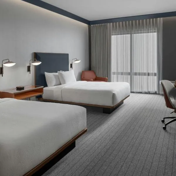 Courtyard by Marriott Woodland，位于伍德兰的酒店