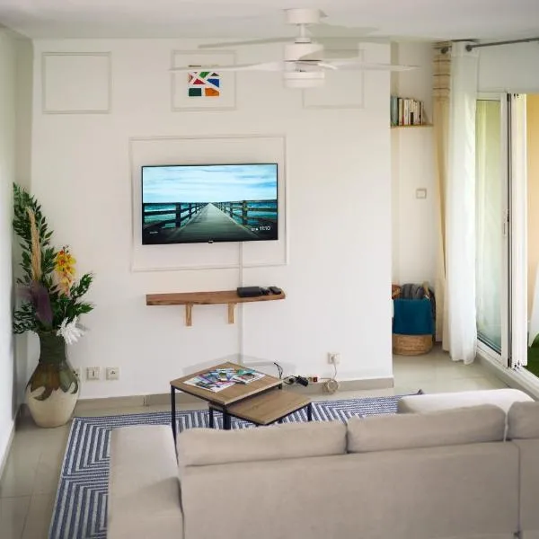 Maison Kanelle - Elegant duplex avec accès plages et casino à pied，位于哥西尔的酒店