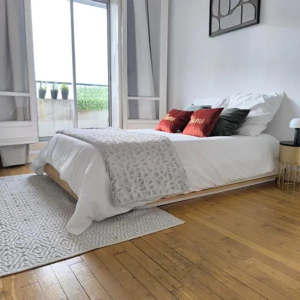 Le Refuge Cosy Brest - Chaleureux lumineux en centre-ville Siam gare port et commerces，位于布雷斯特的酒店