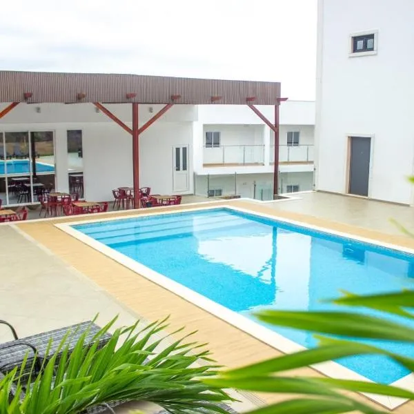 Hotel Santos Silva，位于圣多美的酒店