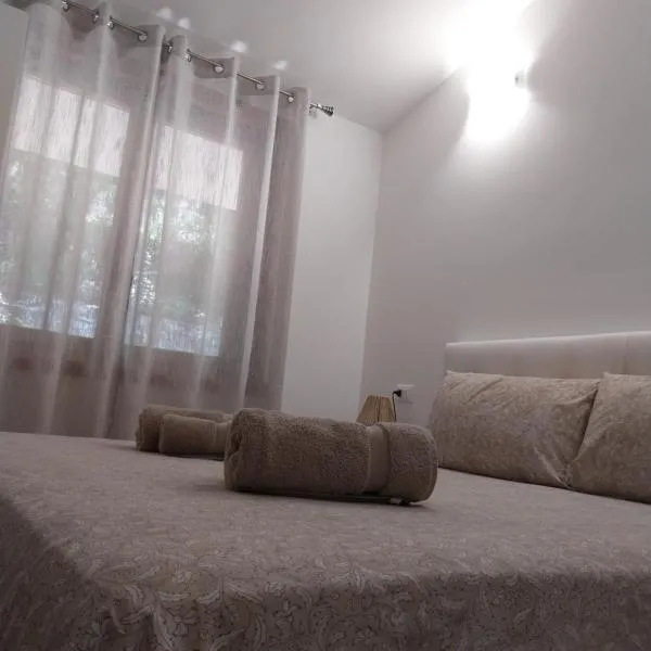 Casa delle Magnolie Valpolicella vicino Verona Free Parking，位于佩德蒙特的酒店