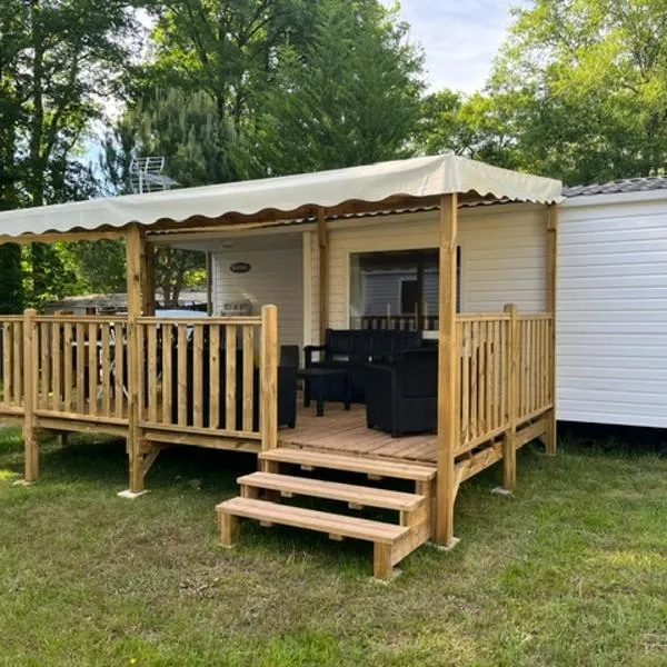 camping du Coucou，位于Nailhac的酒店