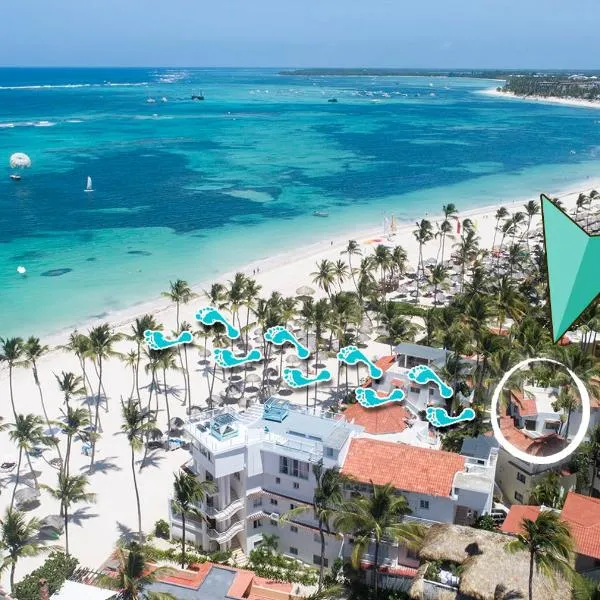 BAVARO Homes VILLAS APARTMENTS HOTEL playa LOS CORALES - wifi, bbq-grill, beach club，位于蓬塔卡纳的酒店