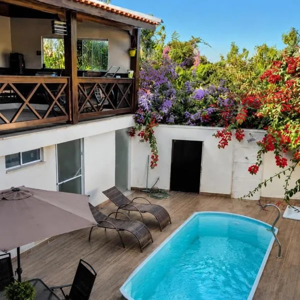 Casa com Piscina Privativa Águas de São Pedro，位于阿瓜斯-迪圣佩德罗的酒店