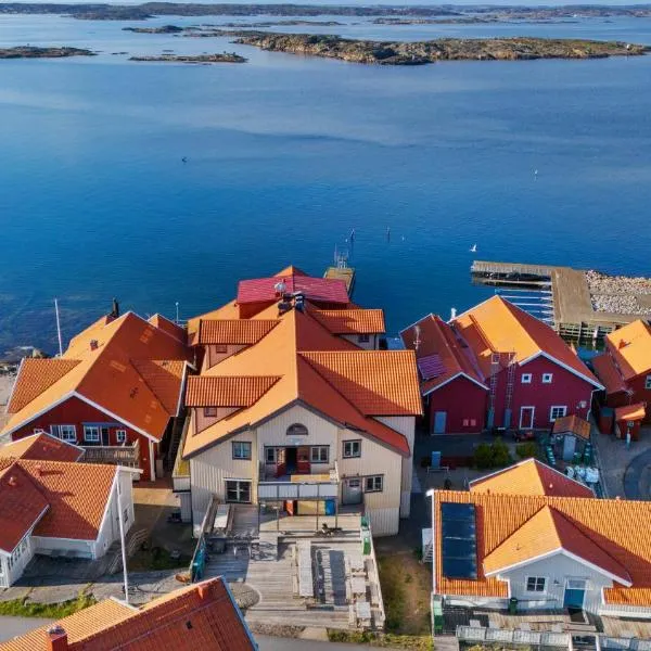 Seglarhotellet Käringön，位于卡琳贡的酒店