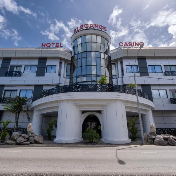 Hotel Elegance NV，位于帕拉马里博的酒店